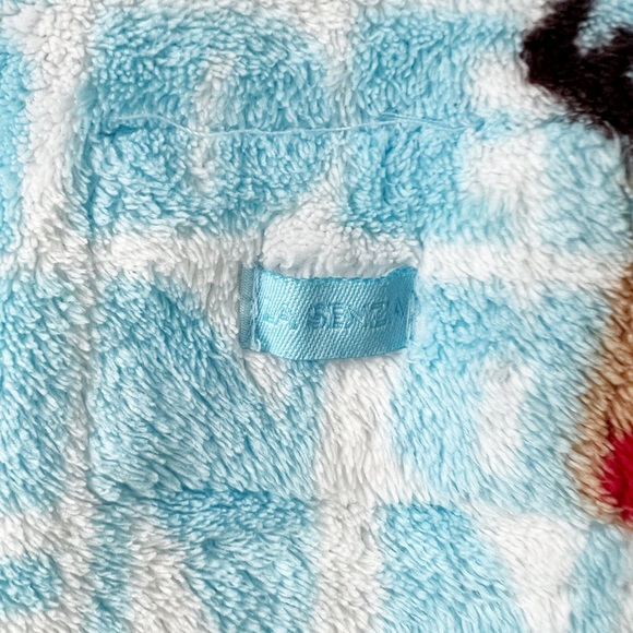 La Senza | Comfy Reindeer Robe - Picture 4 of 4